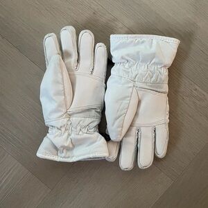 White Winter Gloves